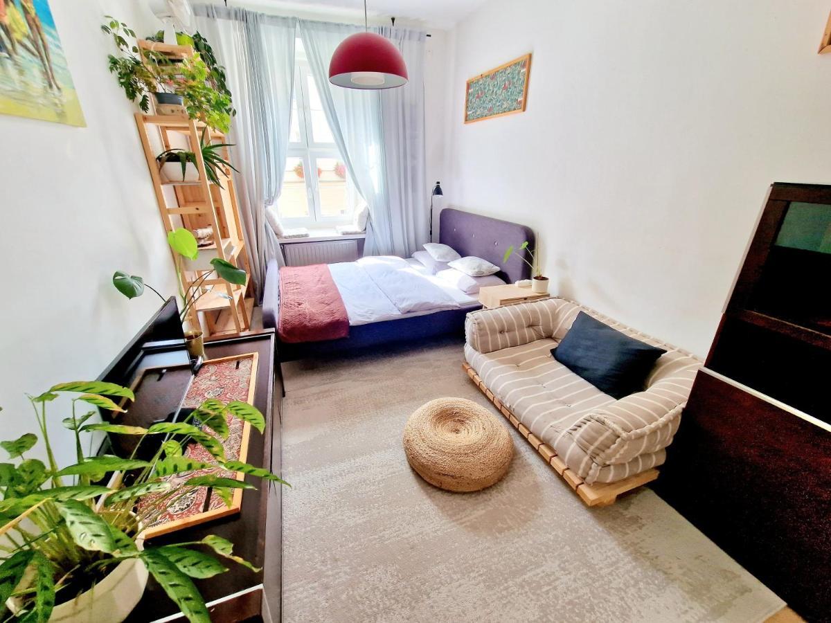 Inny Apartament Rynek Opolí Exteriér fotografie